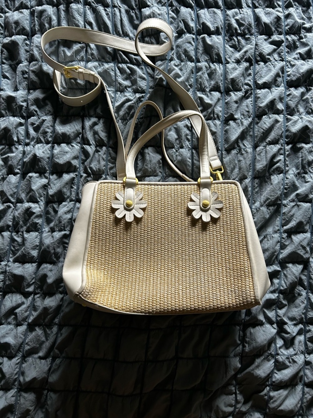 Betsey Johnson Cream and White Satchel/crossbody with Whimsical Details - Picture 4 of 15